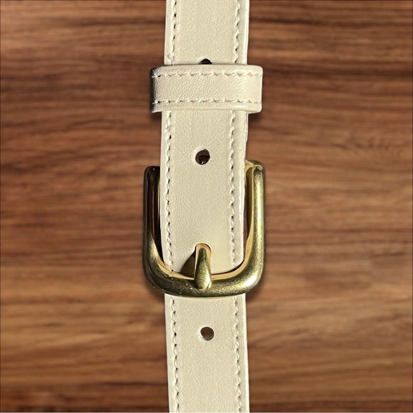 COACH Vintage Devon Shoulder Bag - Bone Glove-tanned Leather - LIKE NEW - Rare - Picture 11 of 14